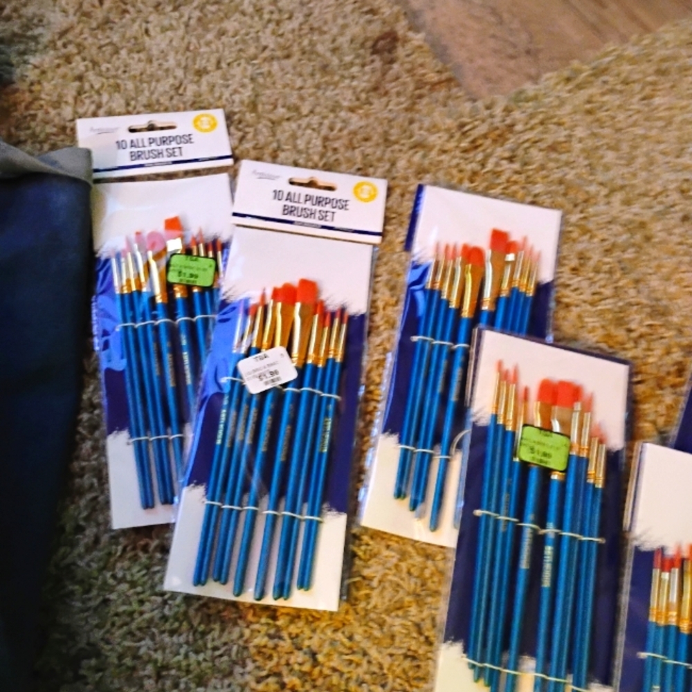 Paint brushes